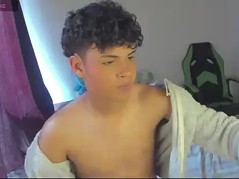 Snapshot of dani_angels__ chatting on 01/20/25, 07:57 dani angels online show from 01/20/25, 07:57