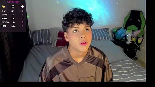 Snapshot of dani_angels__ chatting on 02/06/25, 05:25 dani angels online show from 02/06/25, 05:25