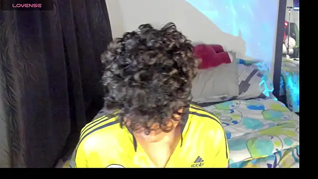 Snapshot of dani_angels__ chatting on 02/15/25, 12:15 dani angels online show from 02/15/25, 12:15