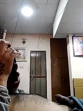 Snapshot of Rajasthani-boy chatting on 01/19/25, 01:55 Rajasthani-boy online show from 01/19/25, 01:55