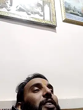 Snapshot of Rajasthani-boy chatting on 03/06/25, 02:08 Rajasthani-boy online show from 03/06/25, 02:08