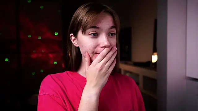 ileanacampbe online show from 11/05/25, 04:56