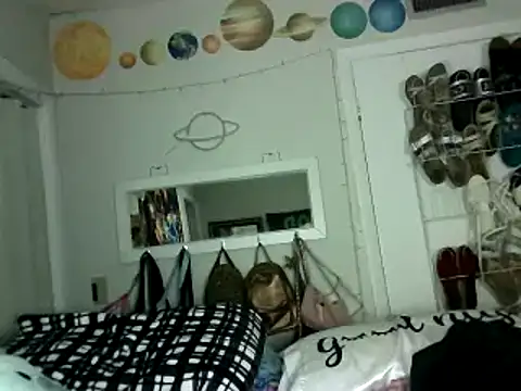 Snapshot of nikkikittyx3 chatting on 03/05/25, 06:23 nikkikittyx3 online show from 03/05/25, 06:23