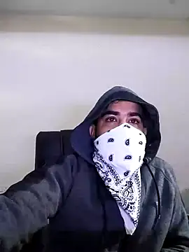 Snapshot of 13lusty chatting on 01/13/25, 04:50 13lusty online show from 01/13/25, 04:50