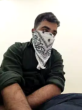 Snapshot of 13lusty chatting on 02/06/25, 06:40 13lusty online show from 02/06/25, 06:40