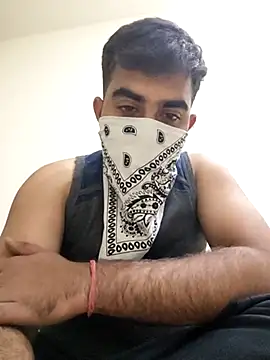 Snapshot of 13lusty chatting on 03/04/25, 08:57 13lusty online show from 03/04/25, 08:57