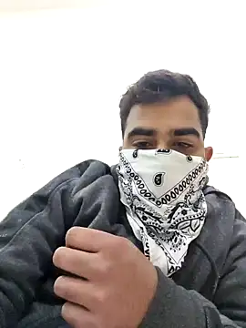 Snapshot of 13lusty chatting on 03/05/25, 10:00 13lusty online show from 03/05/25, 10:00