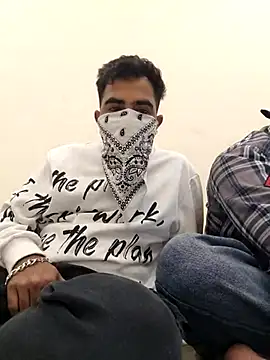 Snapshot of 13lusty chatting on 03/17/25, 07:02 13lusty online show from 03/17/25, 07:02