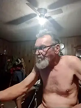 Snapshot of Aldick68 chatting on 02/01/25, 03:28 Aldick68 online show from 02/01/25, 03:28