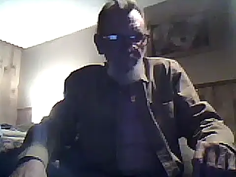 Snapshot of Aldick68 chatting on 02/10/25, 12:30 Aldick68 online show from 02/10/25, 12:30