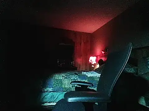 Snapshot of Aldick68 chatting on 03/06/25, 12:10 Aldick68 online show from 03/06/25, 12:10