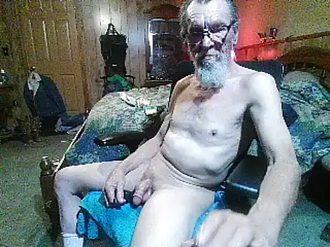 Snapshot of Aldick68 chatting on 03/17/25, 01:35 Aldick68 online show from 03/17/25, 01:35