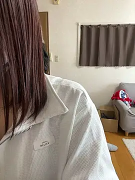 sakuchaaa 2525 online show from 05/04/26, 12:06