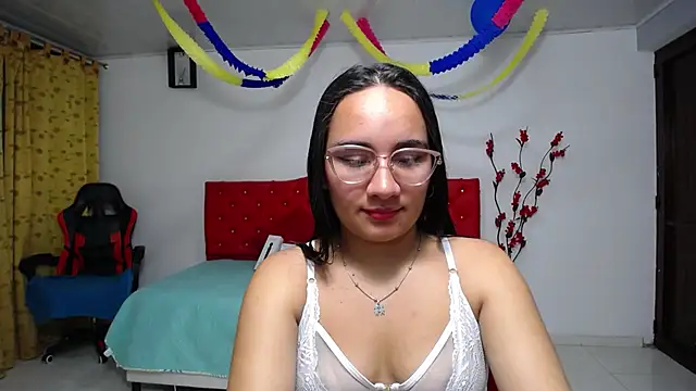 Maylin horny19 online show from 06/22/26, 03:08