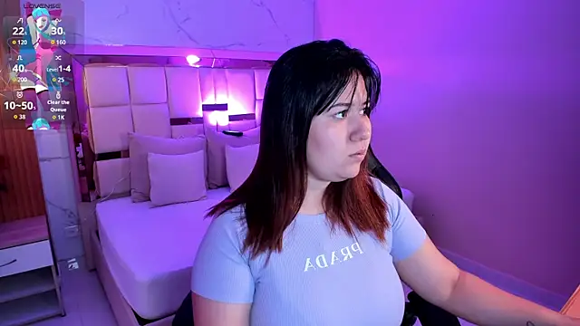 zoes milee online show from 12/16/25, 11:37