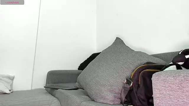 Snapshot of lemtosh chatting on 03/19/25, 10:09 lemtosh online show from 03/19/25, 10:09