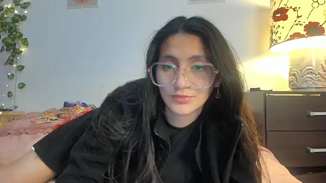 Snapshot of lemtosh chatting on 10/30/25, 12:34 lemtosh online show from 10/30/25, 12:34