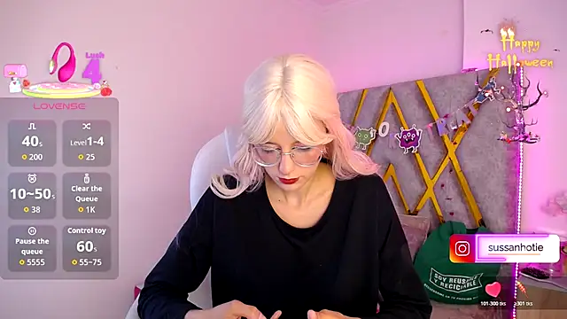 SussanHottye1  online show from 11/13/25, 09:52