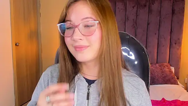 Dahlia Rousse online show from 11/09/25, 05:11