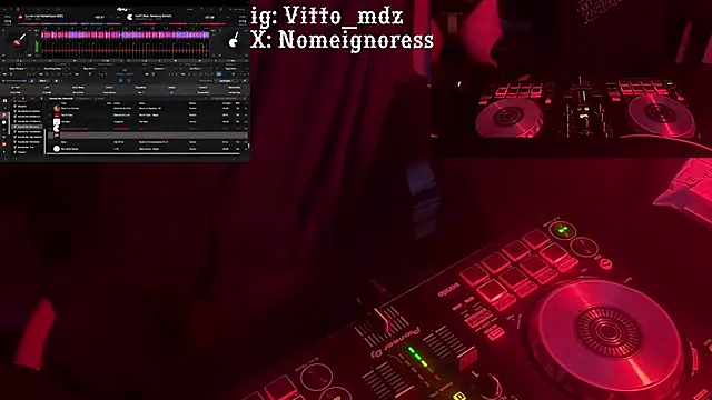 Snapshot of vittote chatting on 02/14/25, 05:30 vittote online show from 02/14/25, 05:30