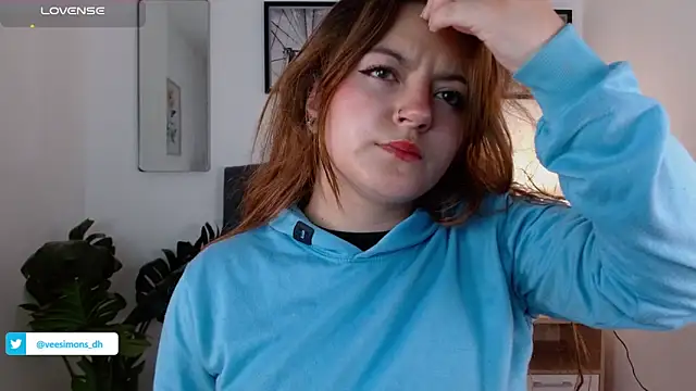 Veronica simons online show from 02/15/25, 07:50