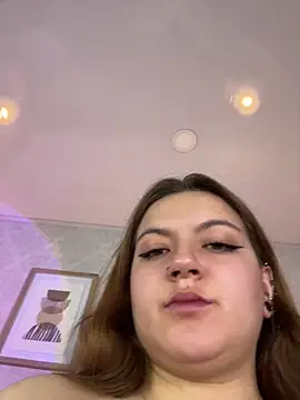 Veronica simons online show from 06/10/26, 11:13