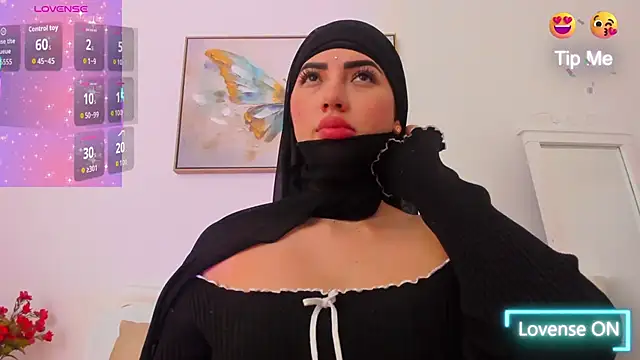 Snapshot of taylorsmiiith_ chatting on 12/03/25, 08:18 taylorsmiiith online show from 12/03/25, 08:18