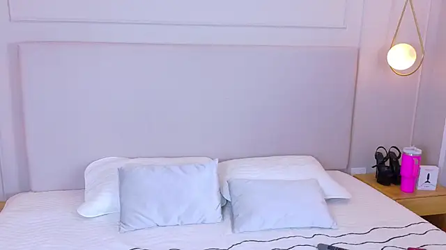 AlynAllen online show from 03/11/25, 07:25