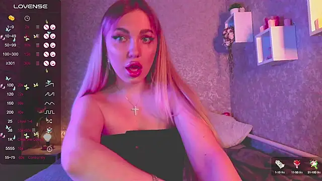 Mika Rayy online show from 01/12/25, 03:46