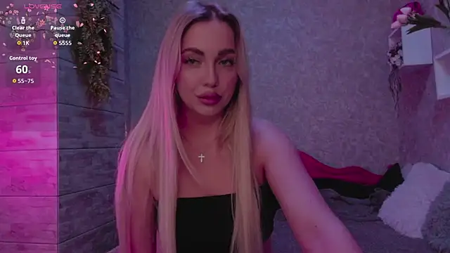 Mika Rayy online show from 09/10/25, 06:52