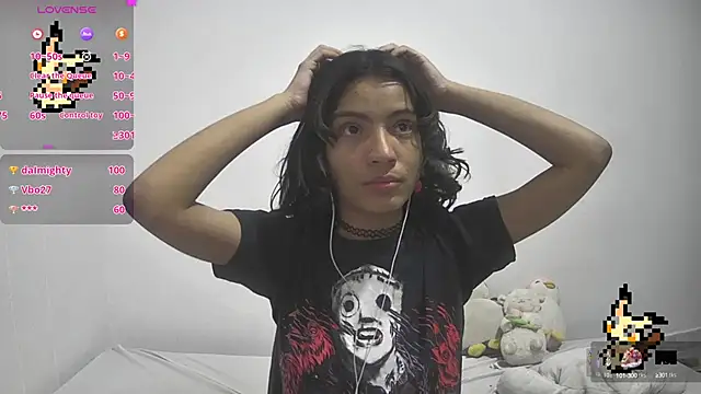 Lovelyamyy online show from 01/25/25, 08:21