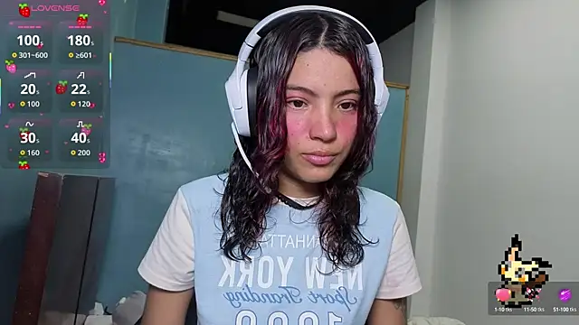 Lovelyamyy online show from 09/24/25, 05:38