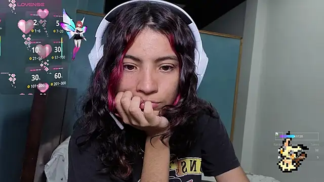 Lovelyamyy online show from 10/16/25, 06:03