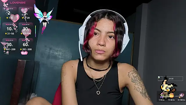 Lovelyamyy online show from 10/21/25, 06:36