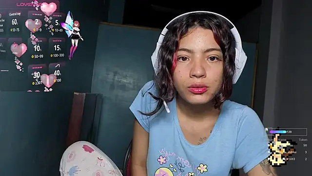 Lovelyamyy online show from 11/11/25, 09:53