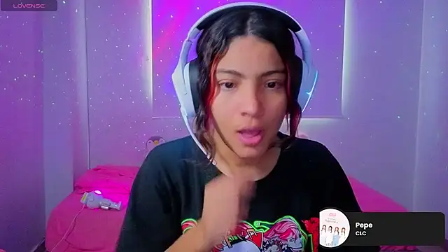 Lovelyamyy online show from 12/13/25, 10:15