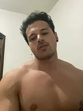 Lucasfit24 online show from 01/24/25, 01:03