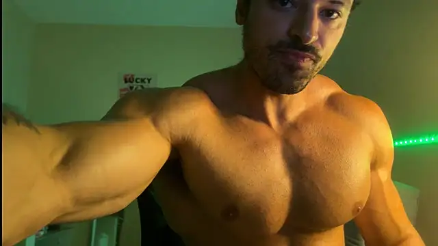 Lucasfit24 online show from 03/31/26, 02:57
