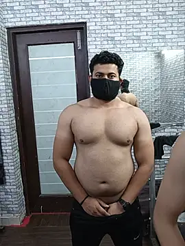 vaibhavchugh38 online show from 05/20/26, 06:03