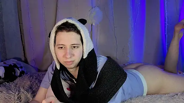 Snapshot of Timothy_Fox chatting on 06/15/26, 10:34 Timothy Fox online show from 06/15/26, 10:34