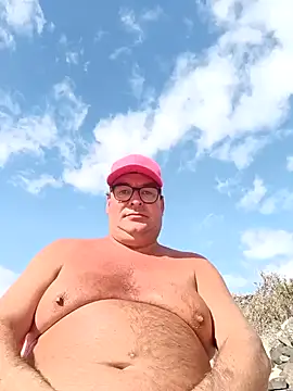 Snapshot of MountJohnXL chatting on 02/03/25, 03:38 MountJohnXL online show from 02/03/25, 03:38