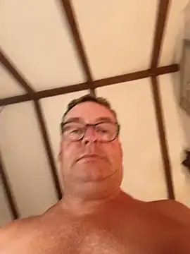 Snapshot of MountJohnXL chatting on 03/17/25, 12:30 MountJohnXL online show from 03/17/25, 12:30