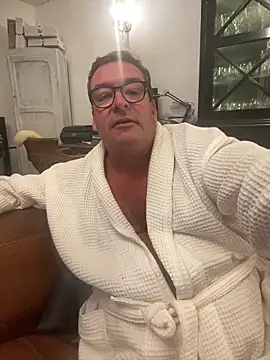 MountJohnXL online show from 04/12/26, 12:04