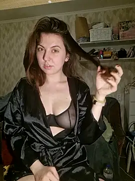 Snapshot of Melenka chatting on 03/22/26, 09:29 Melenka online show from 03/22/26, 09:29