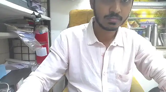 Snapshot of cute_modell chatting on 02/27/25, 01:07 cute modell online show from 02/27/25, 01:07