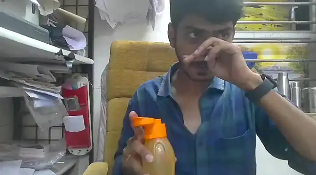 cute modell online show from 03/06/25, 02:08