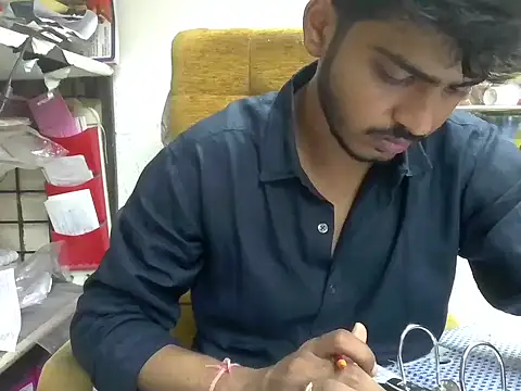 cute modell online show from 09/25/25, 11:47