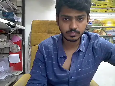 cute modell online show from 11/05/25, 02:28