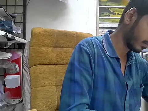 Snapshot of cute_modell chatting on 11/08/25, 11:54 cute modell online show from 11/08/25, 11:54