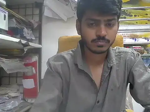 Snapshot of cute_modell chatting on 02/13/26, 11:50 cute modell online show from 02/13/26, 11:50